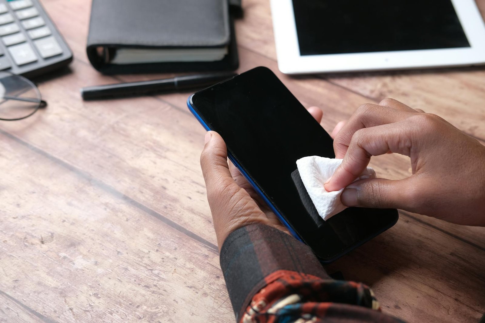 Saneamento 4.0: Como a Tecnologia Está Revolucionando o Acesso à Água e Saúde — como a tecnologia está revolucionando o sanea
