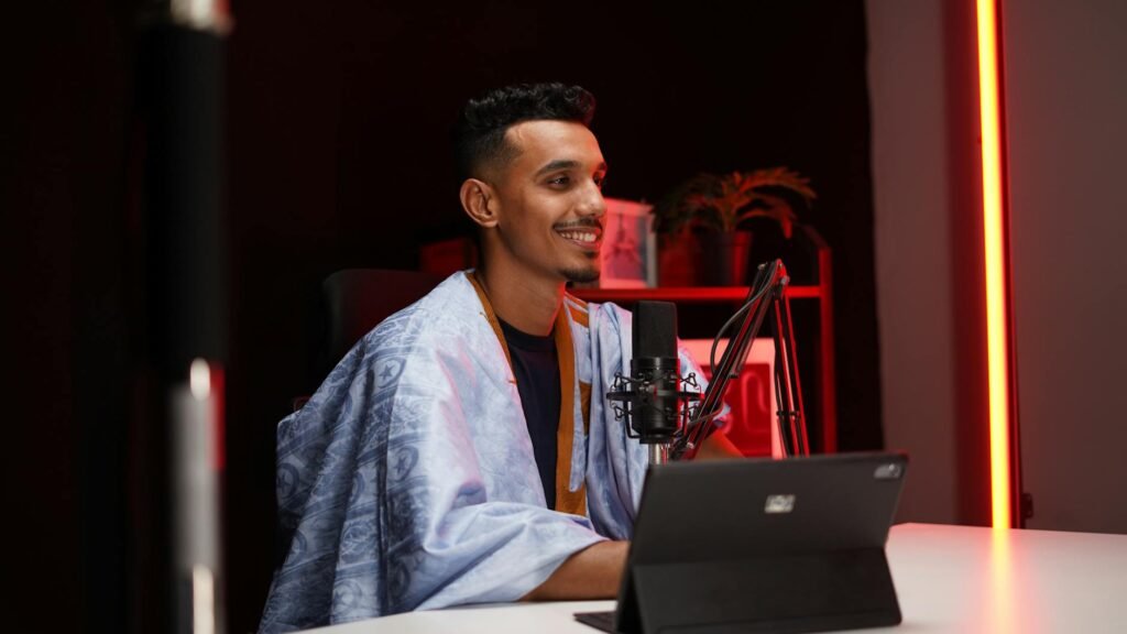 Podcast Profissional com Equipamento Simples: O Guia Completo para Começar — como criar um podcast profissional com equipamen