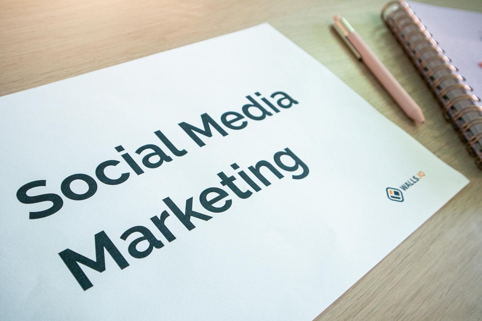 Marketing de Conteúdo: O Guia Definitivo para Começar do Zero e Atrair Clientes — o que é marketing de conteúdo e como começa